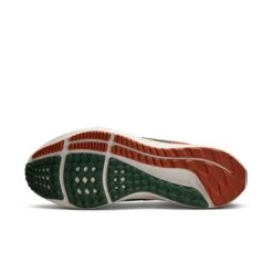 Nike Men's Air Zoom Pegasus 39 A.I.R Hola Lou (300 - Gorge Green/Ale Brown/Team Orange) 5 Nike Men's Air Zoom Pegasus 39 A.I.R Hola Lou (300 - Gorge Green/Ale Brown/Team Orange) -Shoe Serie Store D84501A7 C6E4 44BD 9C1E 0DCB3E233A6D